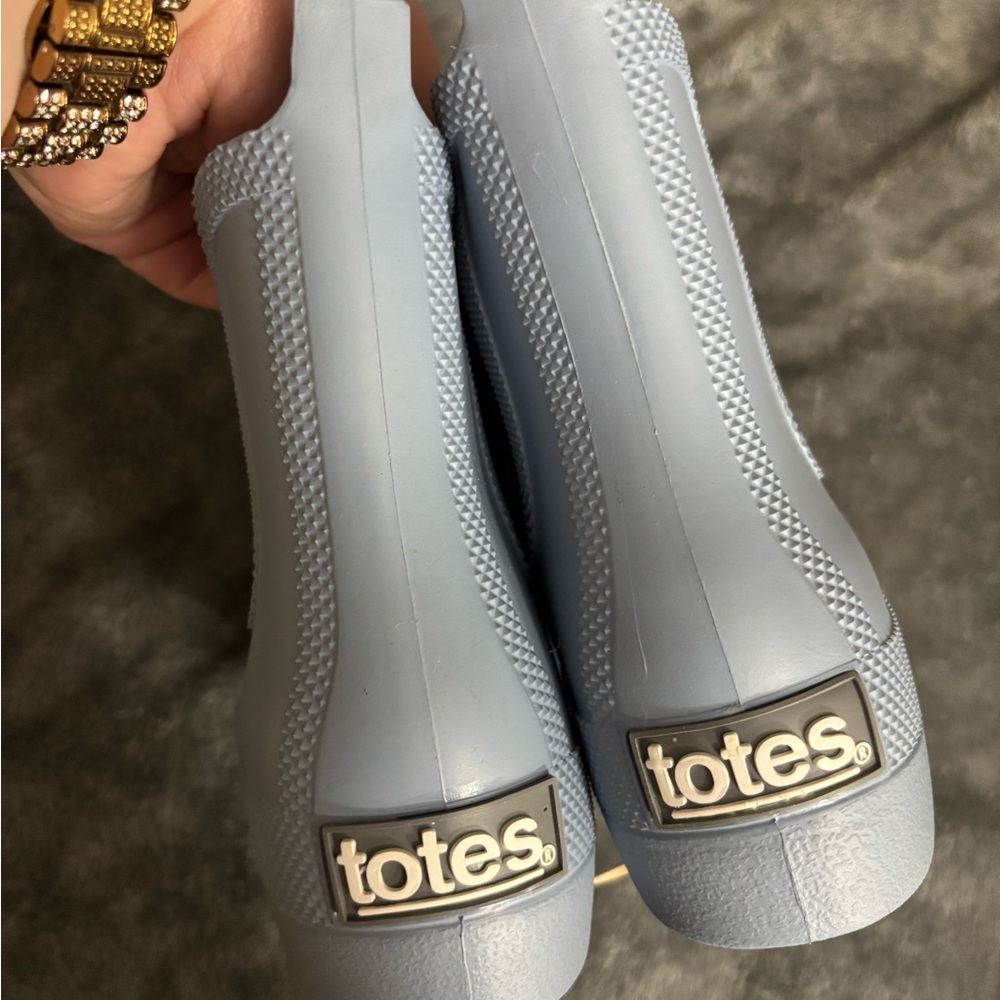 Totes Women's Blue Shoes